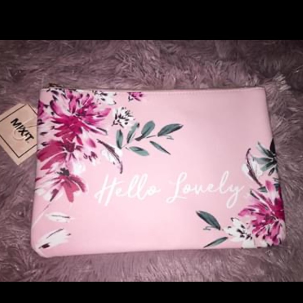 Hello Lovely Bag